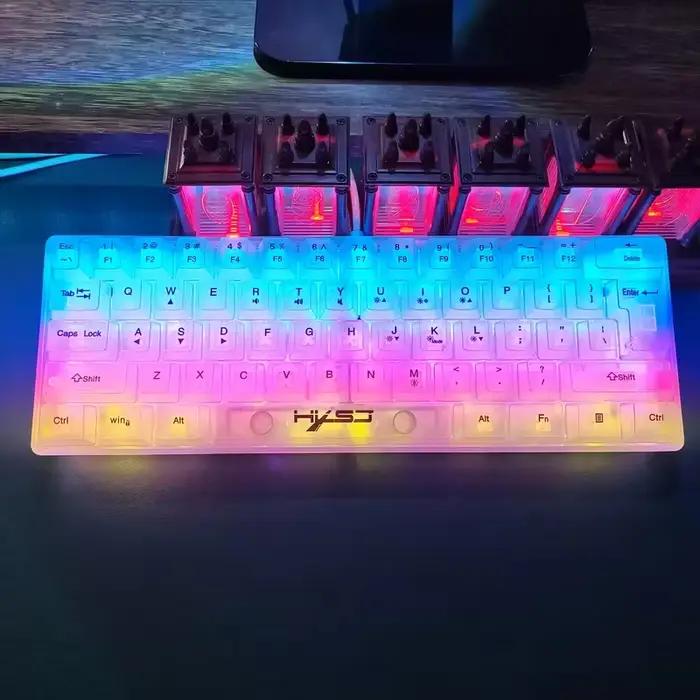 Clavier de jeu filaire entièrement transparent à 61 touches avec rétroéclairage RVB, design ergonomi