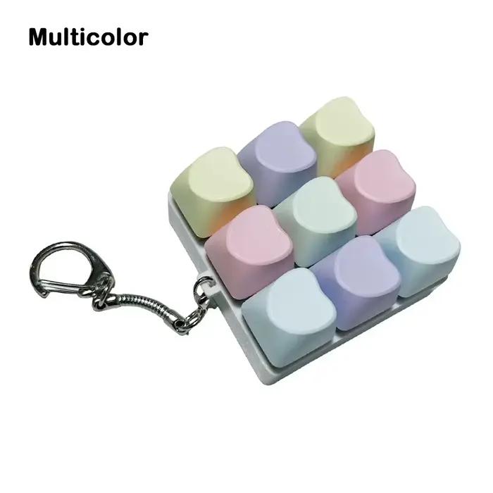 Jouet anti-stress en forme de cœur à 9 touches, bouton de jeu à presser sans lumière, porte-clés pou