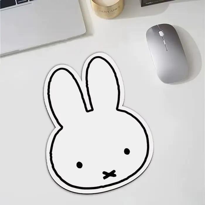Tapis de souris en forme de dessin animé créatif