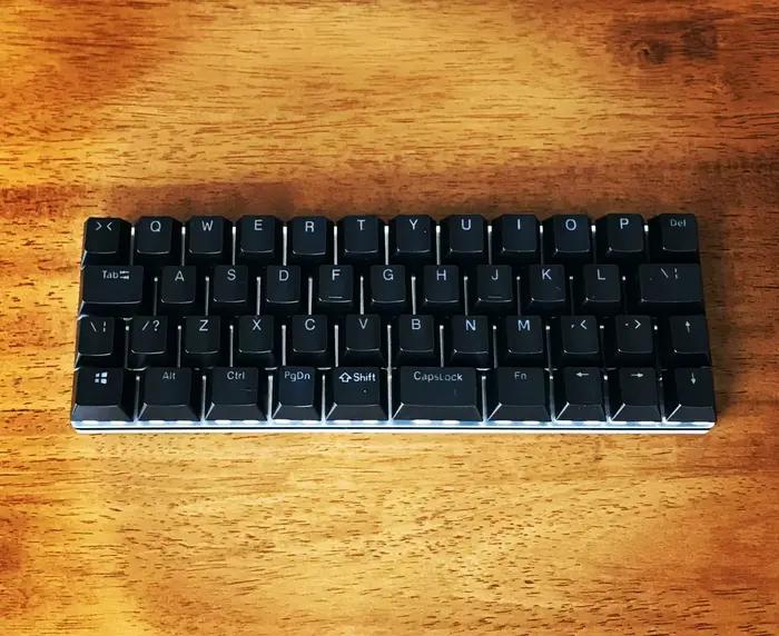 K45 clavier mécanique 40% disposition rvb échange à chaud