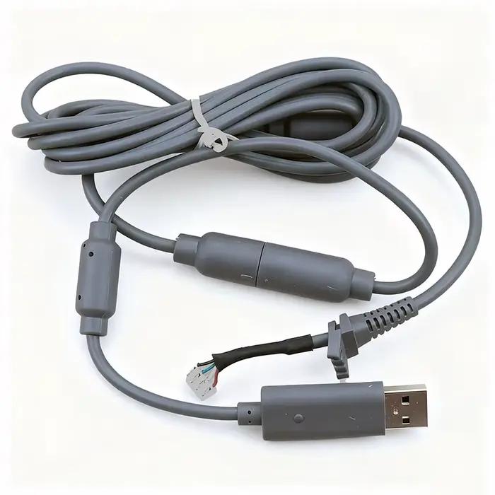 Le câble USB avec anneau magnétique
