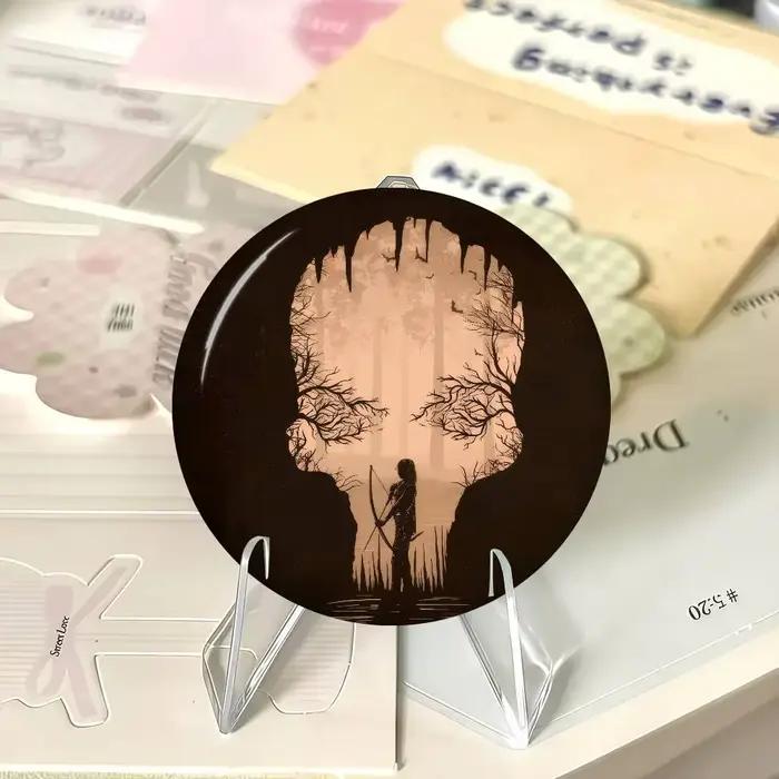 Broches de dessin animé Lara Croft Tomb Raider