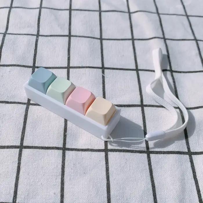 Relaxant 2/3/4 touches doigt clavier Keycap soulagement du Stress décompression jouet passer la heure clé bouton Clicker