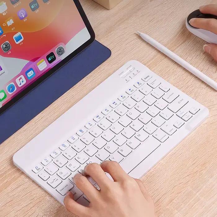 Clavier sans fil compatible Bluetooth