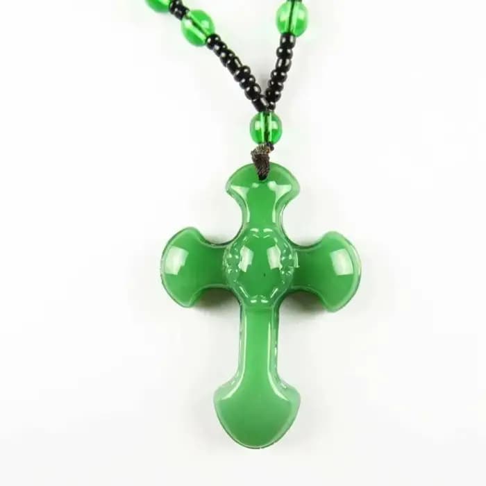 Pendentif Croix Chrétienne Perlé