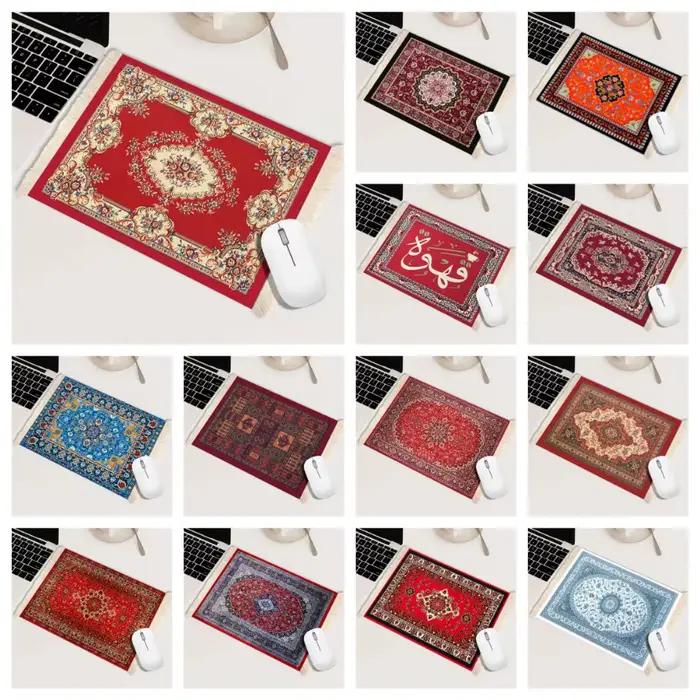 Tapis de souris multifonctionnel Bohemia Persian avec base en caoutchouc et pompon