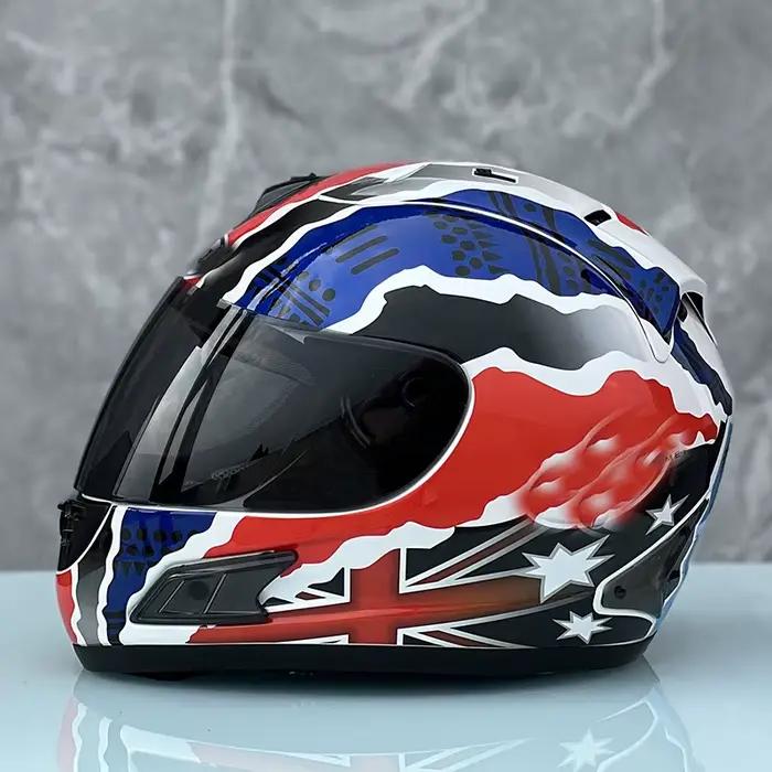 Saison d'été Cross hommes et femmes Casque de Scooter de sécurité Casque Casco Casque de moto intégral Doohan Crash Casque de course