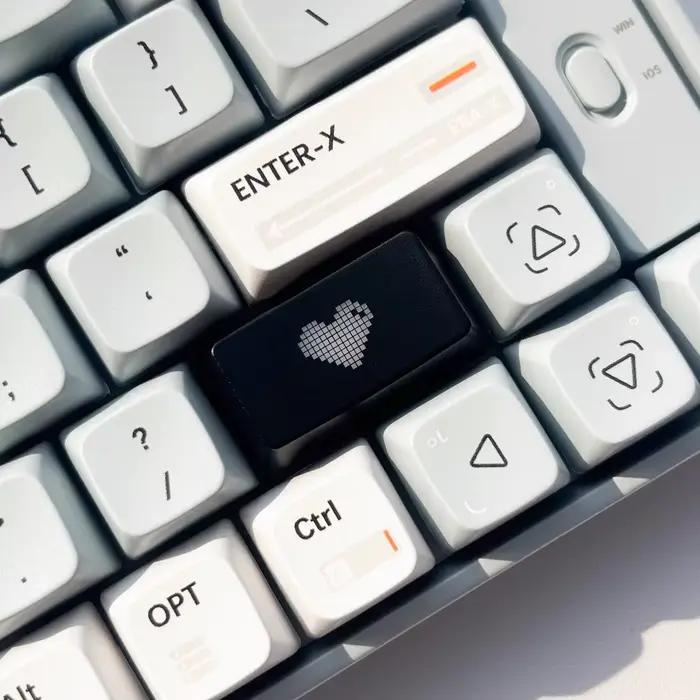 Echome translucide coeur Keycaps personnalisé Cool ABS casquettes/démarrage court 1.75UKey casquettes pour clavier mécanique jeu accessoires cadeau