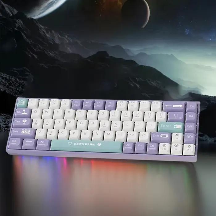 Clavier de jeu mécanique compact avec rétroéclairage RVB