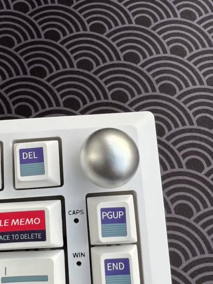Bouton de clavier CNC en alliage d'aluminium pour Aula F75