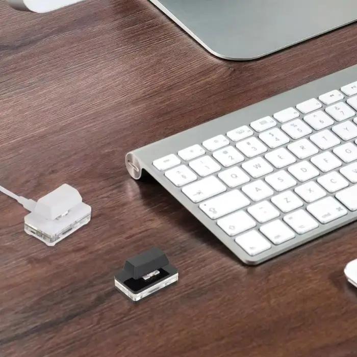 Clavier à touche unique remplaçable à chaud avec commutation mécanique