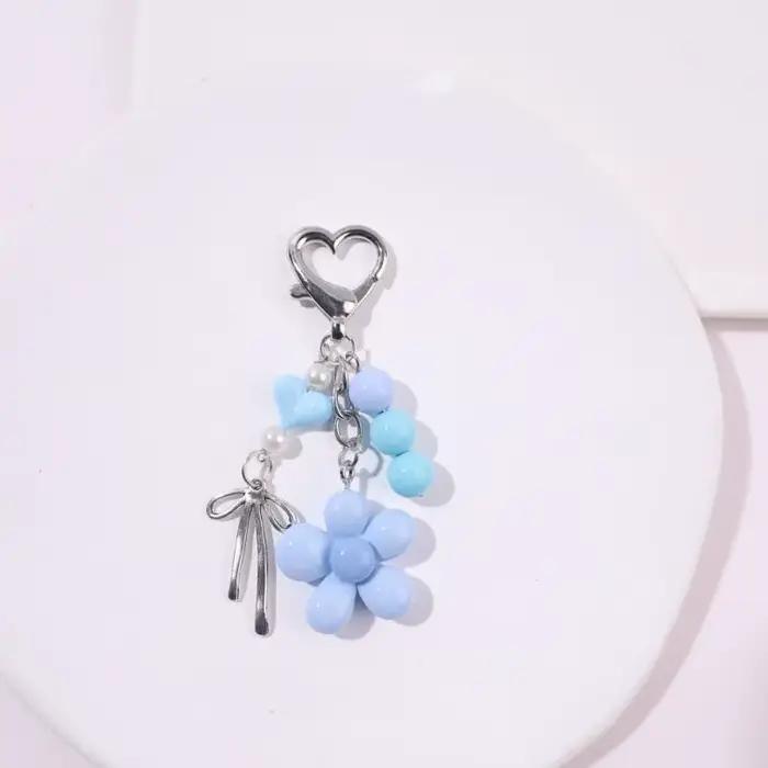 Porte-clés tendance avec pendentif fleur perlé, accessoire de sac parfait, cadeau idéal