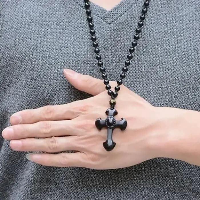 Pendentif Croix Chrétienne Perlé