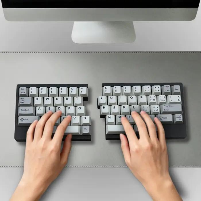 Clavier mécanique ergonomique divisé WHKB