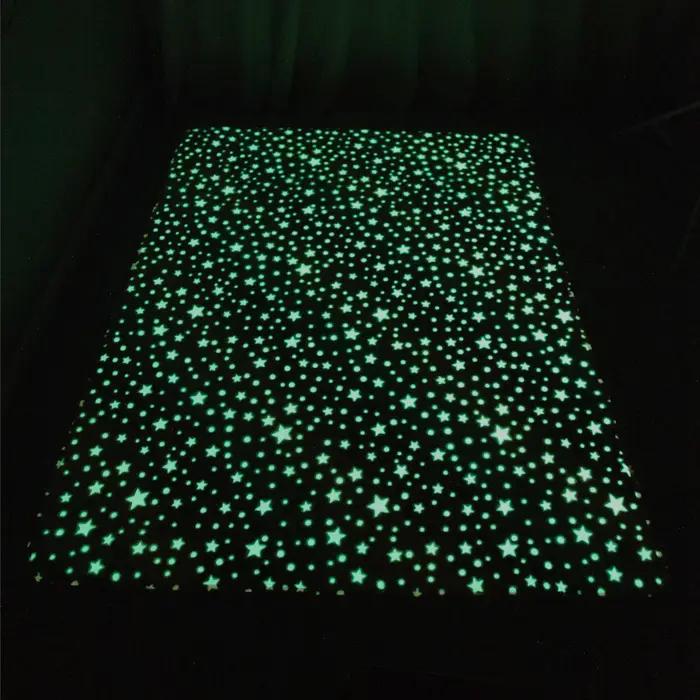 Tapis de zone uniques qui brillent dans la nuit