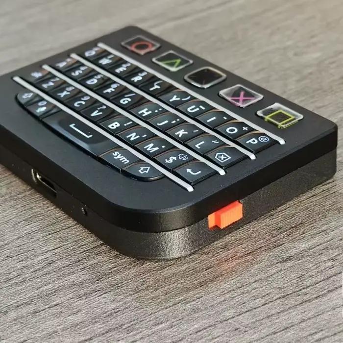Clavier mini 2-en-1 Blackberry P9981/Q10 avec pavé tactile Bluetooth USB double mode