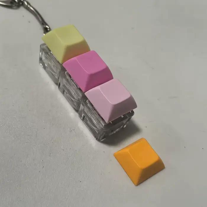 Relaxant bricolage clavier Fidget porte-clés Keycap touches bouton Clicker jouet soulagement du Stress passez le temps