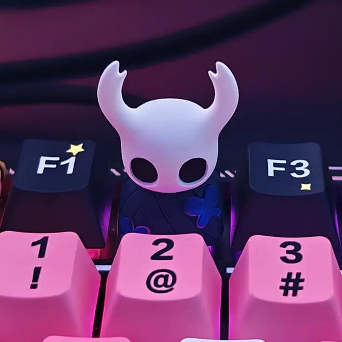 Creux chevalier Keycap Transmission de la lumière mignon personnalité résine mécanique clavier accessoire Anime unique