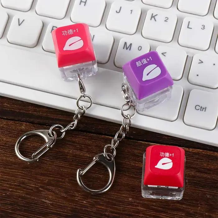 LED en bois poisson clavier porte-clés ABS