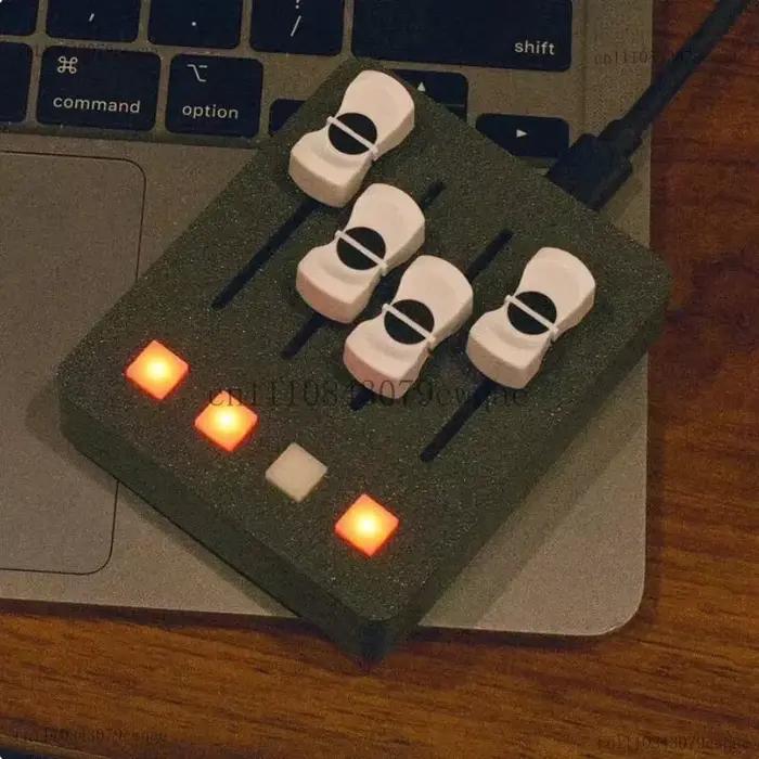 Contrôleur MIDI EM-PO2 – 4 Faders + 4 Boutons – Station de Travail Audio Numérique pour la Production Musicale et le Contrôle du Streaming