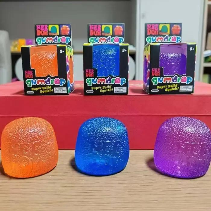 Schylling Mini Candy NeeDoh Gumdrop Jouet sensoriel souple anti-stress Balle à presser Boîte surprise