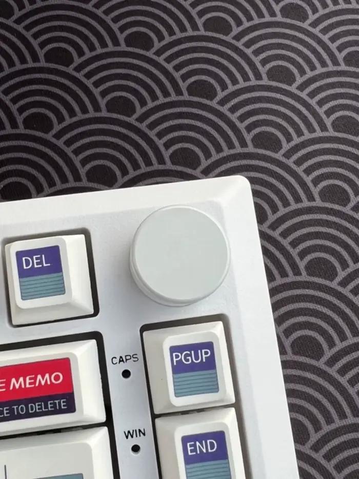Bouton de clavier CNC en alliage d'aluminium pour Aula F75
