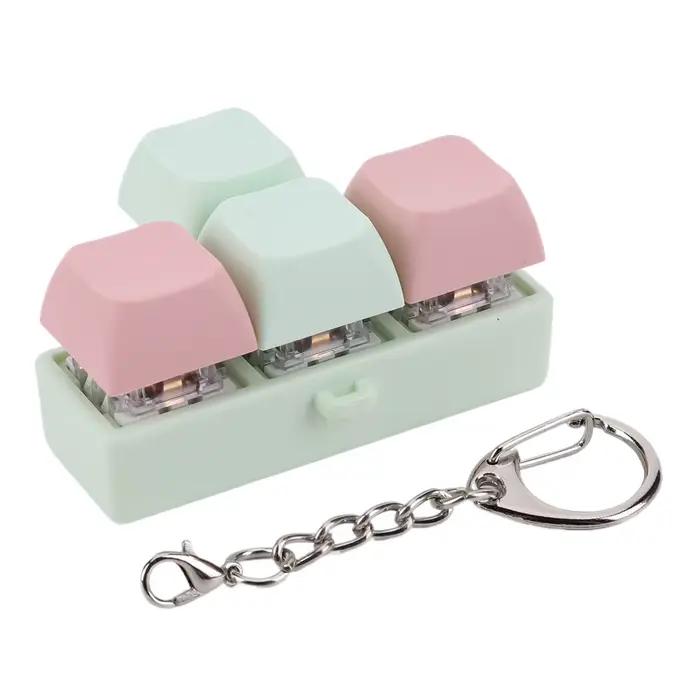 Clavier à doigts anti-stress 4 touches DIY, boutons de clavier DIY, porte-clés apaisant pour enfants et adultes, clavier à faire soi-même, testeur d'axe de clavier mécanique, touches, bouton de clavier fidget pour usage quotidien et occasions spéciales