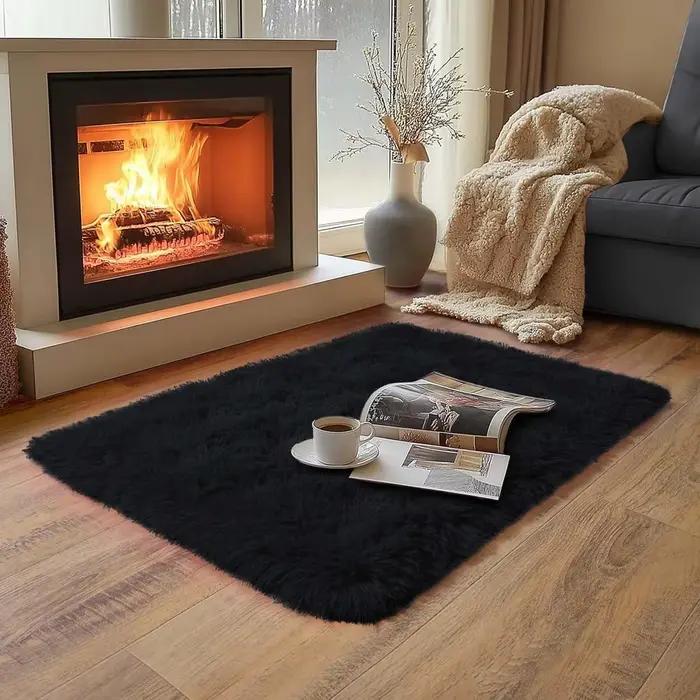 VIKAMA Petit tapis noir