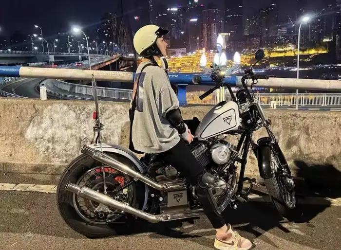 Demi-casque de Moto rétro pour hommes et femmes, casquette de sécurité pour Motocross, quatre saisons, Moto électrique japonaise, casque ouvert