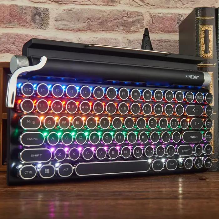 Clavier mécanique rétro à touches punk style machine à écrire