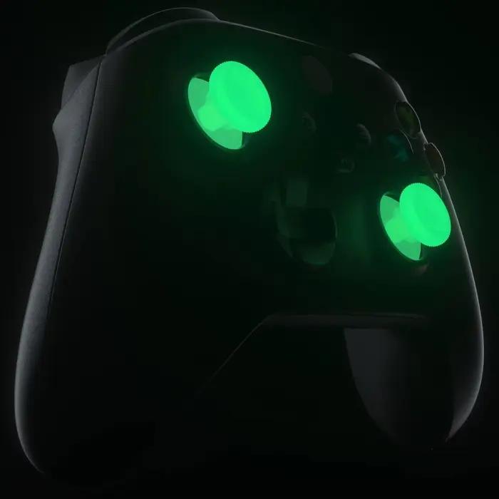 EXtremeRate 4 pièces Joystick de remplacement pour Xbox One