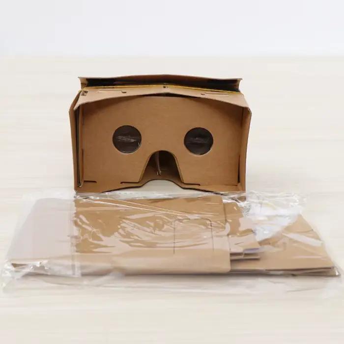 Lunettes de réalité virtuelle en carton
