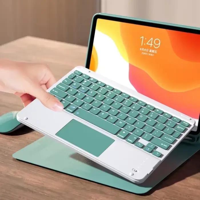 Clavier tactile de souris gratuit pour iPad 11e génération 11 pouces A16 2025 housse