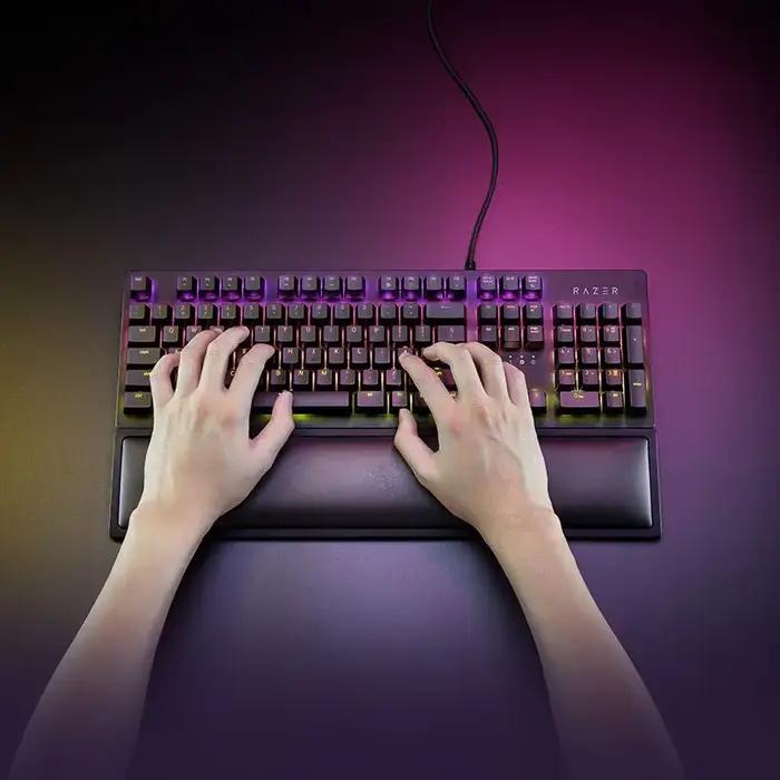Razer repose-poignet ergonomique Pro pour claviers Full-104 Gel de refroidissement base en caoutchouc antidérapante infurée