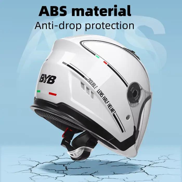 Casque de moto ouvert, équipé d'un pare-soleil double couche. Convient aux hommes et aux femmes, utilisable en toutes saisons.