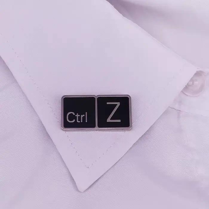Ctrl Z Épinglette Geek cadeau Badge de clavier