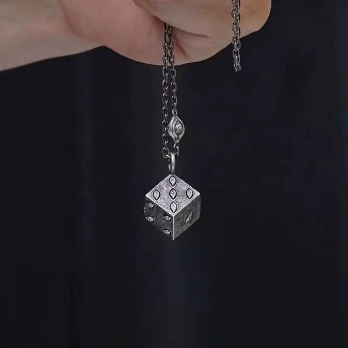 Accessoires populaires pour anime et jeux