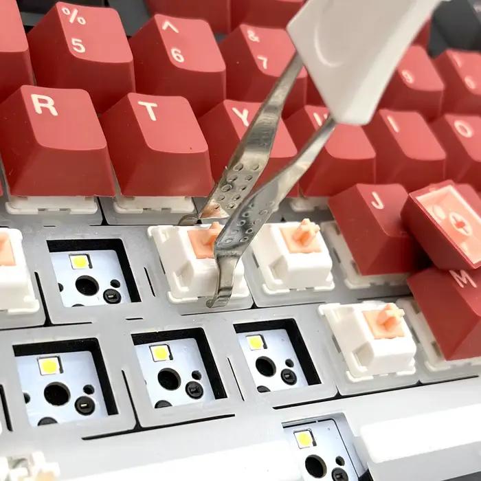 Extracteur de touches de clavier mécanique 2-en-1