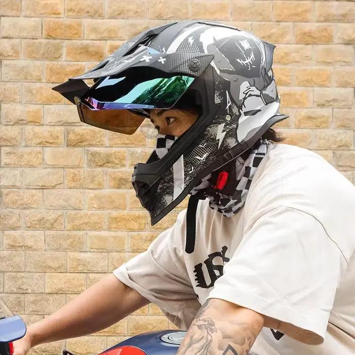 Nouveau casque de moto tout-terrain hommes et femmes casque de motocross intégral kask casque de descente moto cross enfant capacete
