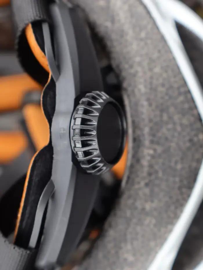 Casque de cyclisme unisexe Aero L - Casque de vélo de route confortable avec design aérodynamique, équipement de sécurité pour vélo ultra-léger, Casco