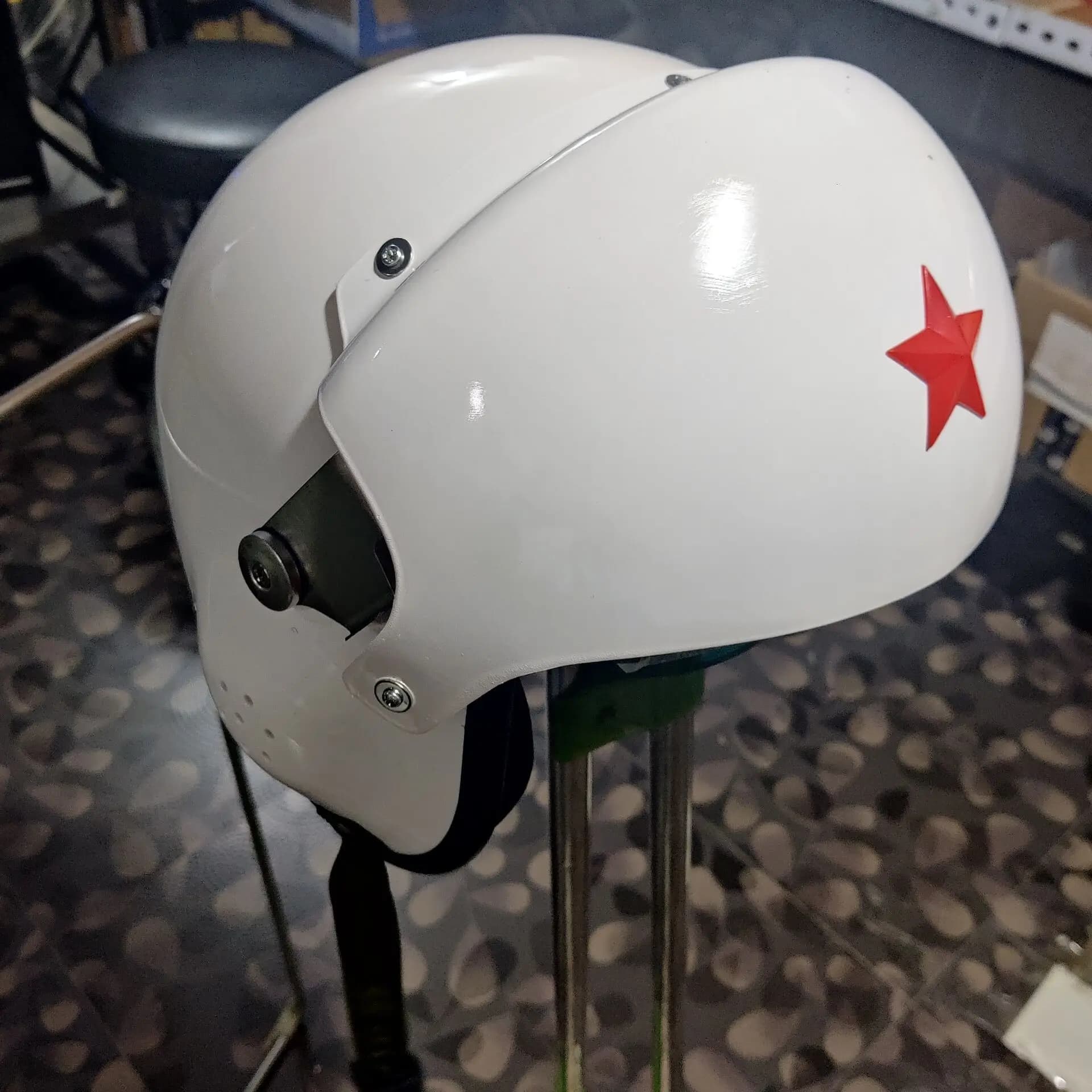 Casque pilote quatre saisons, casque de sécurité unisexe à double objectif, accessoires de film et d