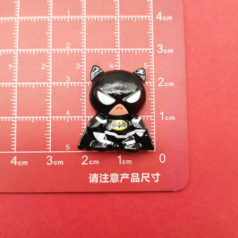 Marvel anime personnage héros série résine accessoires Batman bricolage étui de téléphone portable S