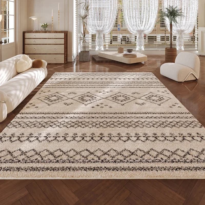 Tapis tribal marocain VIKAMA beige et noir avec rayures en losange, antidérapant et lavable, pour la