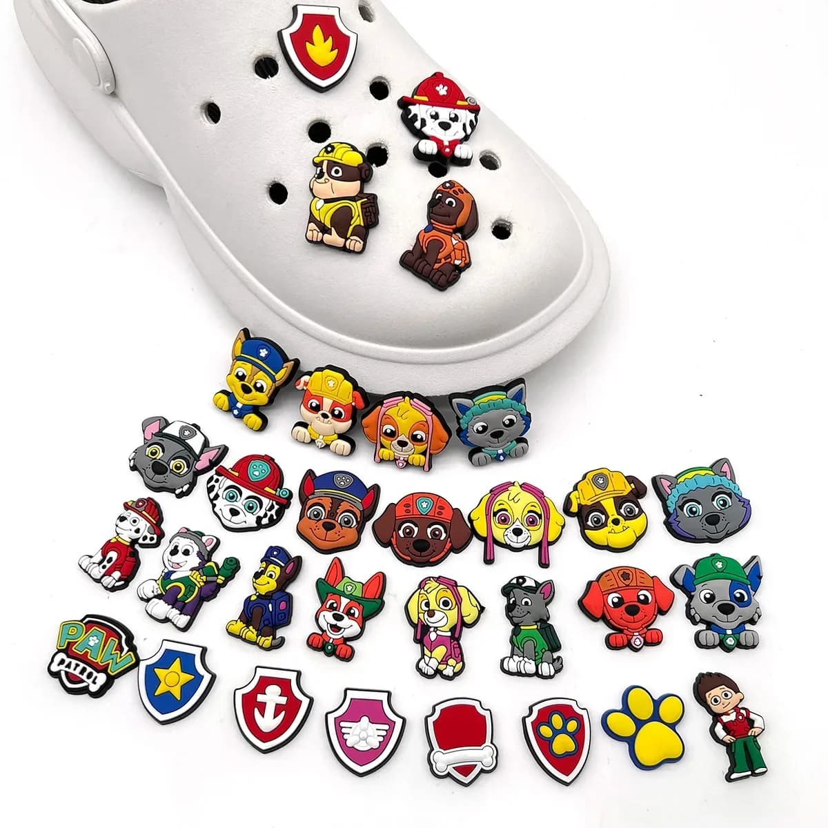 Breloques de chaussures série Paw Patrol, 31 pièces/ensemble, pour chaussures de grotte, accessoires