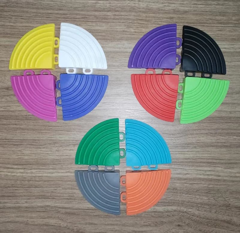Dalles de sol modulaires en plastique PP pour garage, emboîtables, résistantes, prix de gros usine D