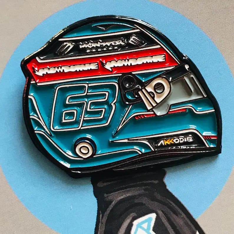 Épingle en émail pour casque bleu George Russell 2022