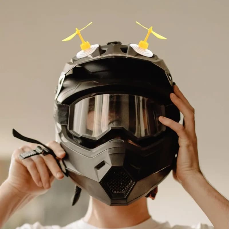 Interrupteur décor de casque à aspiration