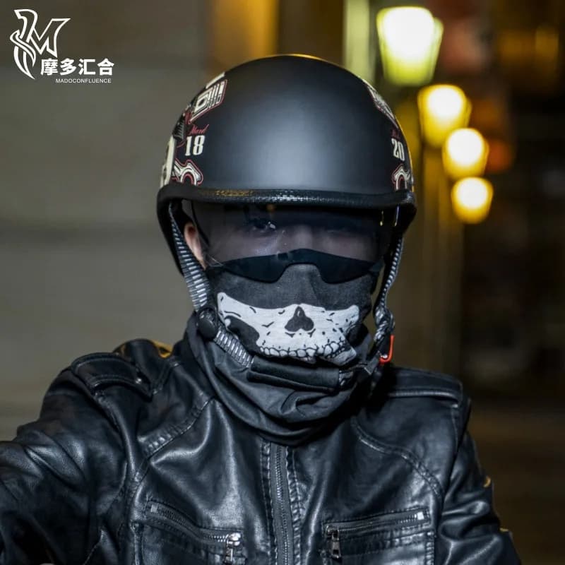 D'expériences de moto rétro pour hommes
