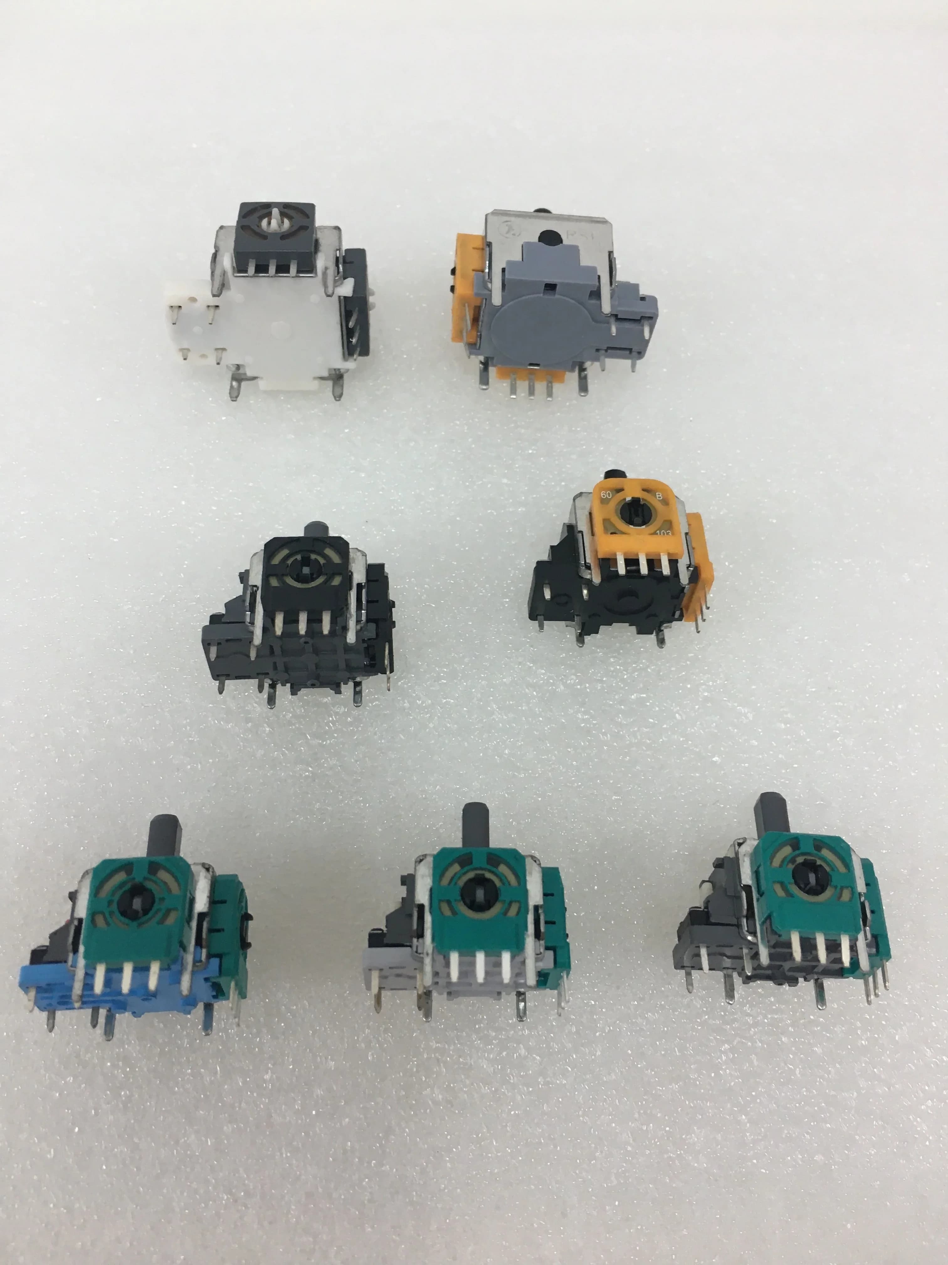 50 pcs/lot Original pour PS4 contrôleur de jeu pour Ps2 pour Xbox360 pour Xbox One 3D bâton analogique capteur Module potentiomètre