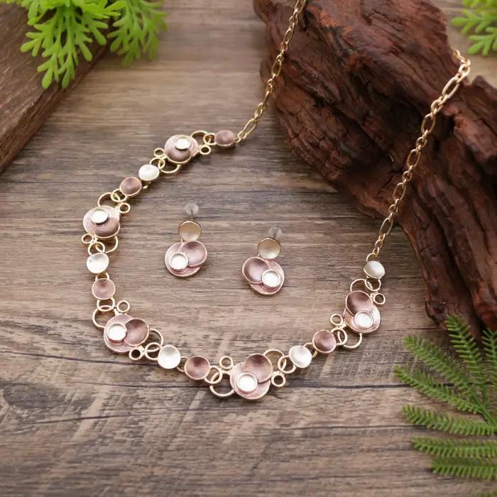 Nouveaux accessoires de bijoux DIY, ensemble collier et boucles d'oreilles clous en émail coloré à p